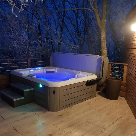Bed and Breakfast Les Cocons De L'Illon Ville-sur-Illon Экстерьер фото